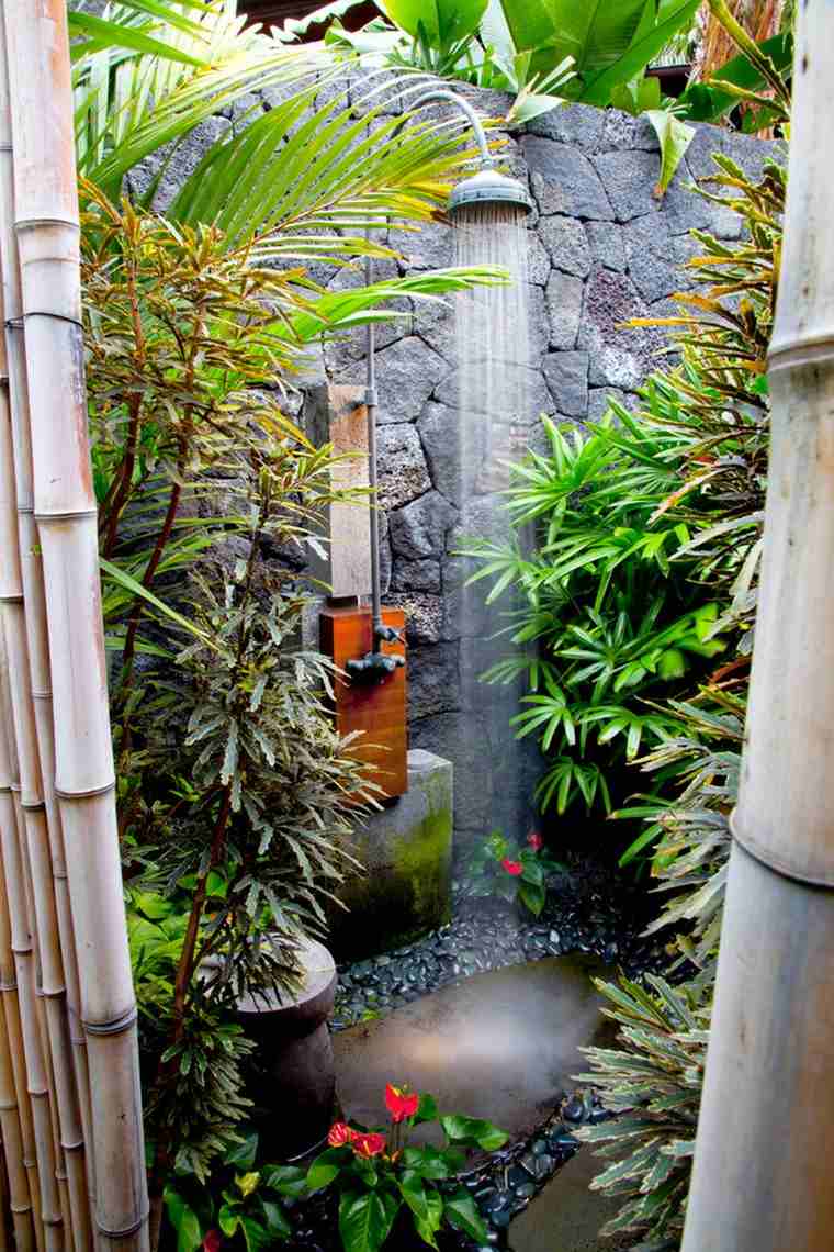 outdoor shower garden-design-dennis-anderson