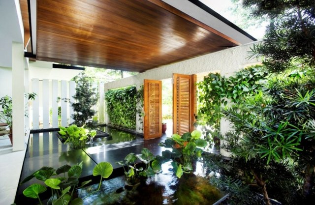 modern garden house entrance