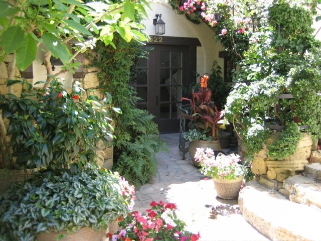 entrance house flower pots