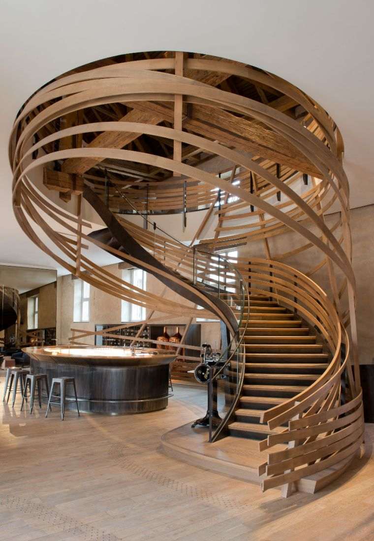 interiörtrappa design spiral skräddarsydda deco trä