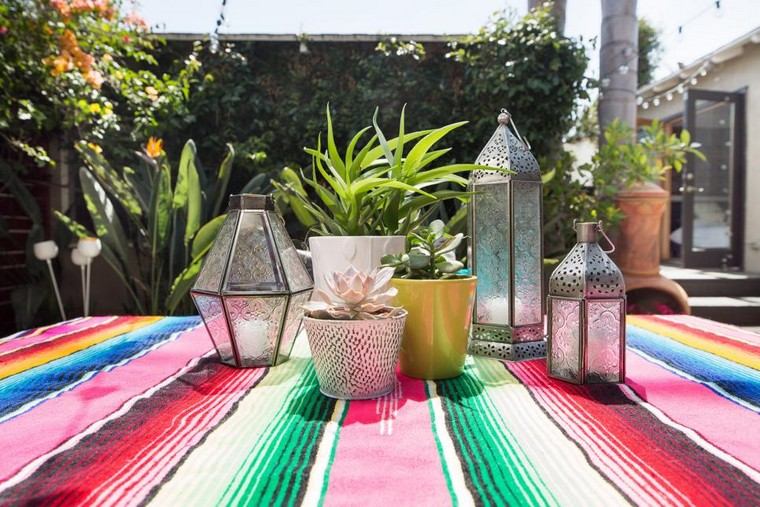 deco table idea lanterns diy lighting outdoor tablecloth stripes