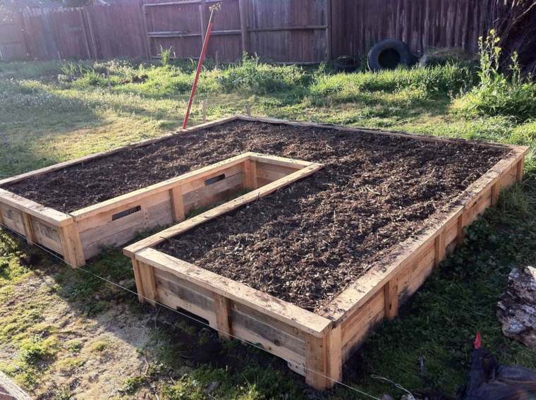 manufacture garden-RAISED-to-garden