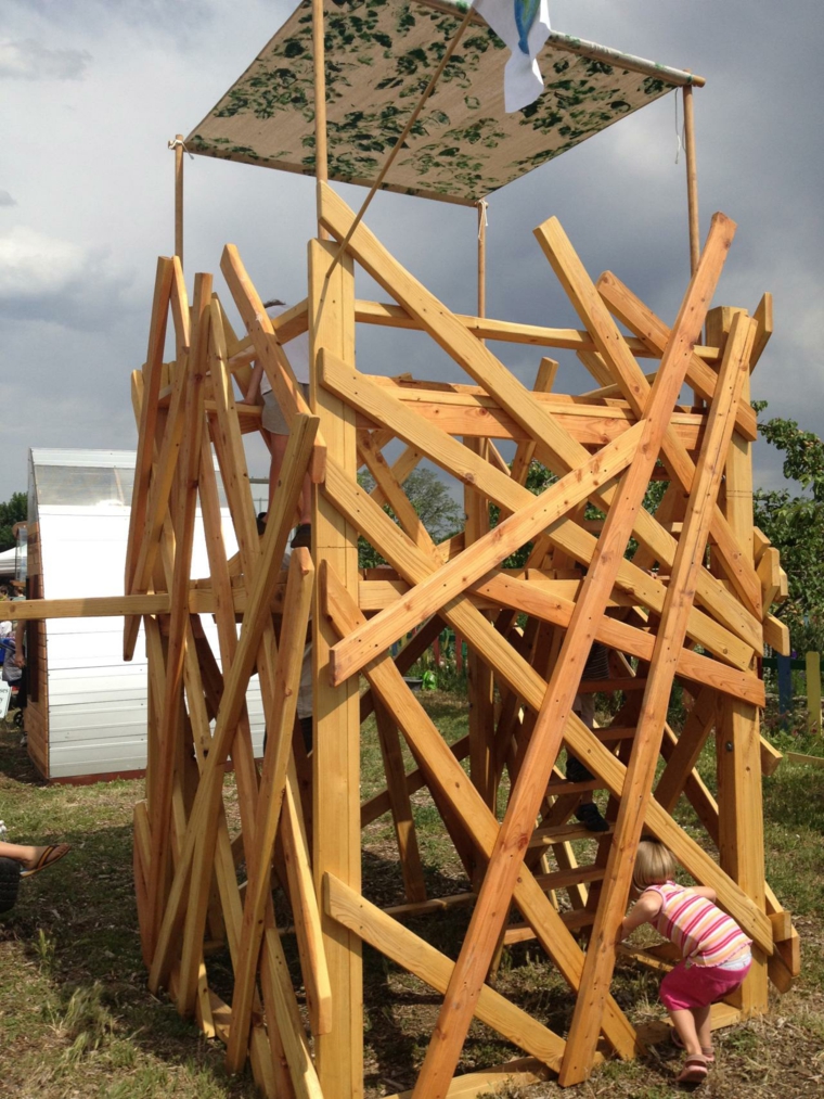 Fortress child-wood-a-manufacture-for-garden