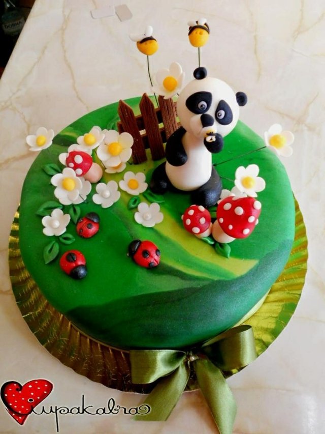 adorable cake baby panda small flowers