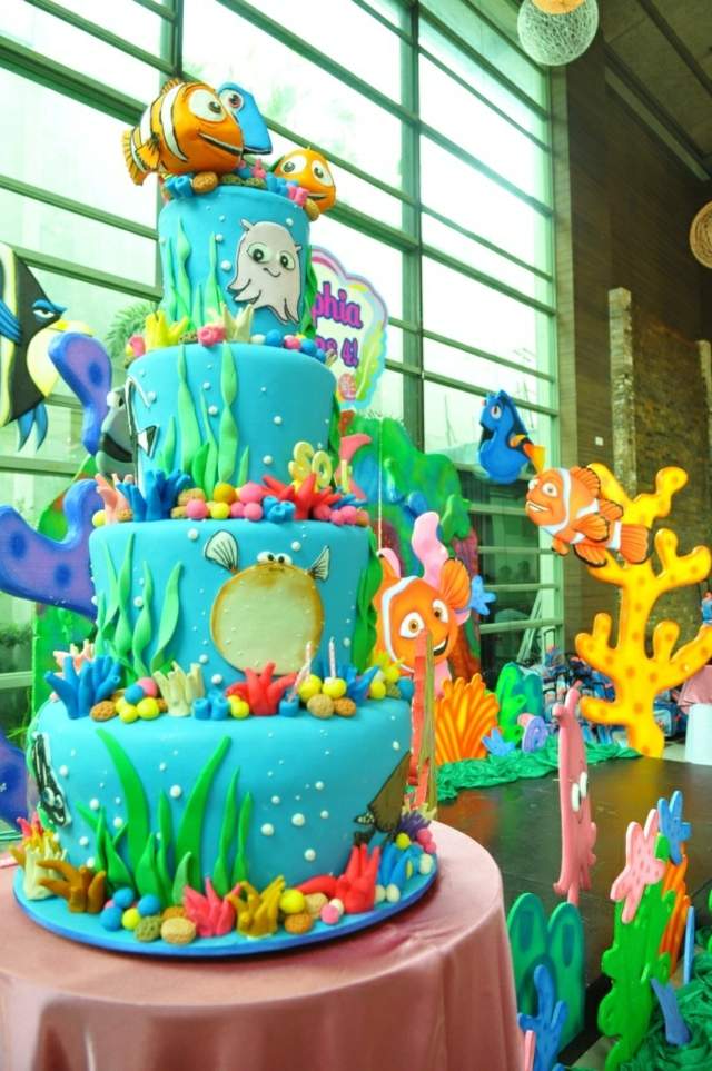 beautiful birthday cake theme nemo