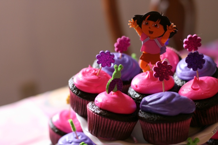 bursdagskake Dora explorer