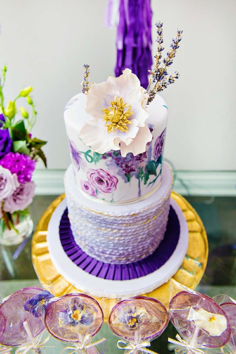adult birthday cake exquisite floral decoration