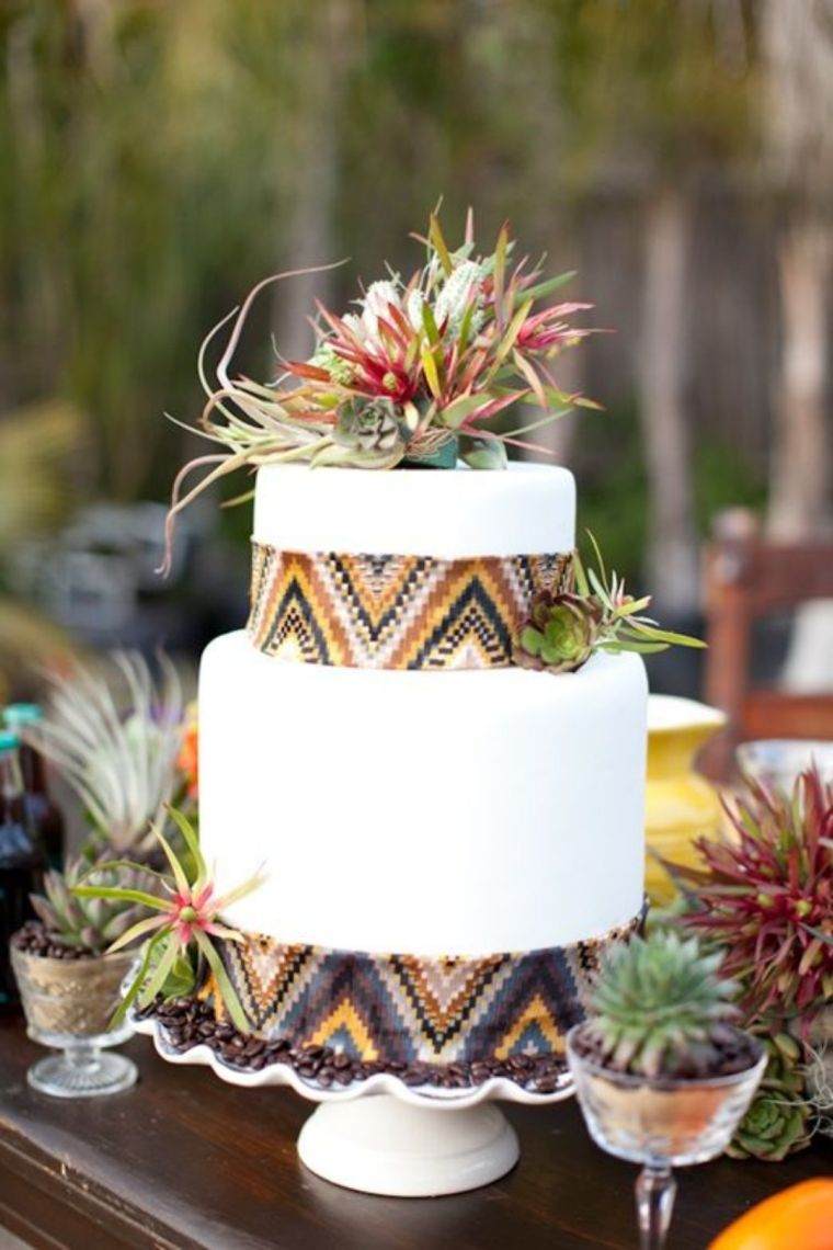 original flowers-style-boho-chic wedding cake