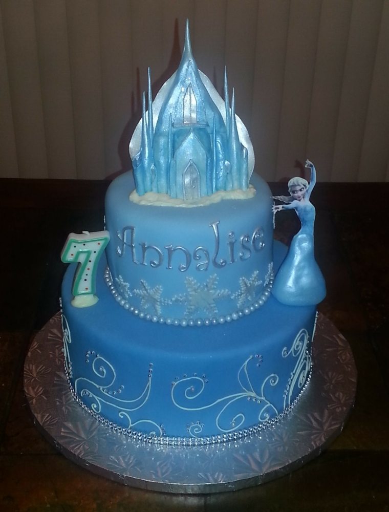 Snow Queen Cake For A Special Thematic Birthday A Spicy Boy