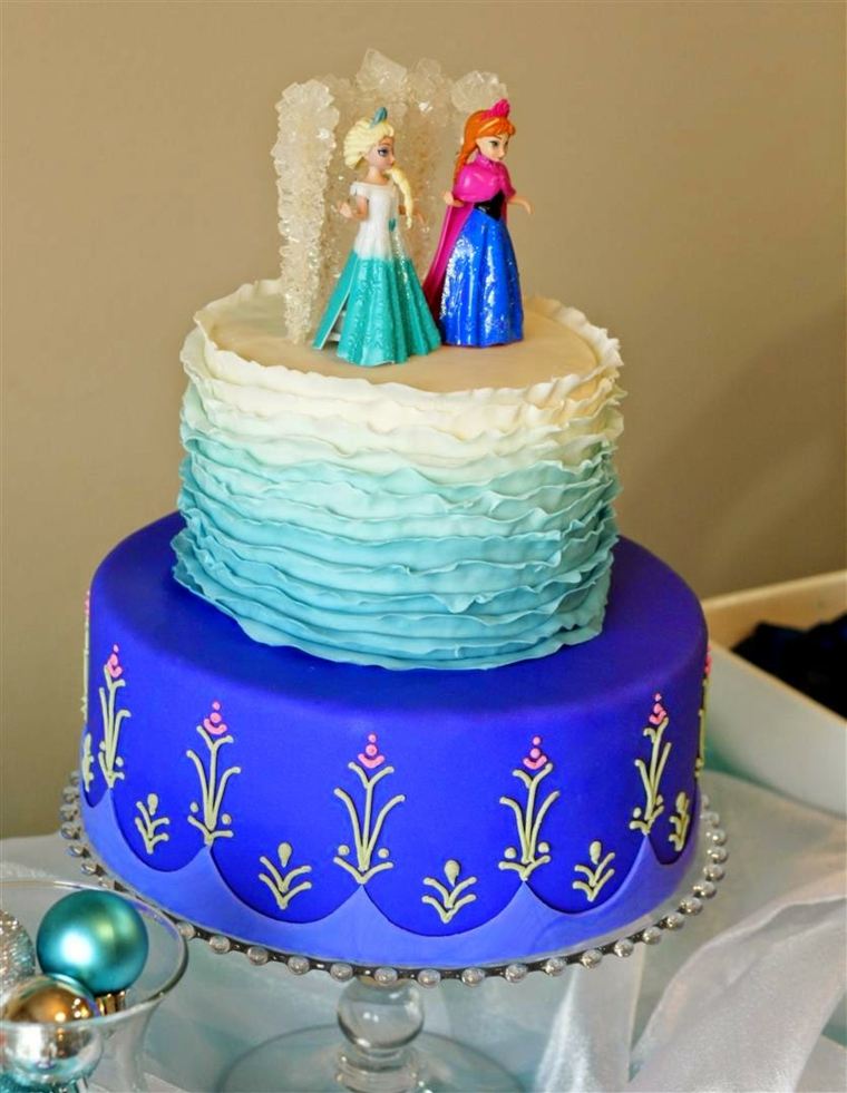 Snow Queen Cake For A Special Thematic Birthday A Spicy Boy