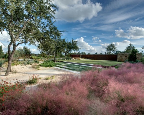 large garden deco greenery