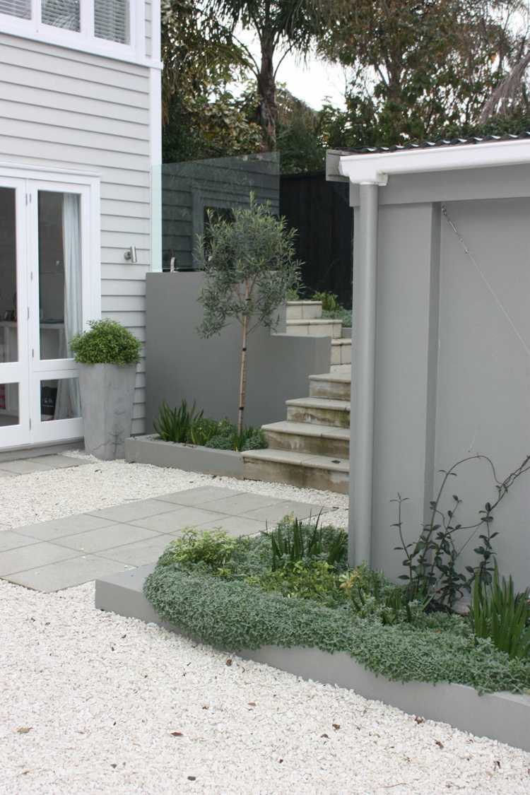 white gravel deco modern outdoor space