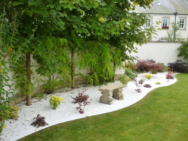 gravel white deco garden