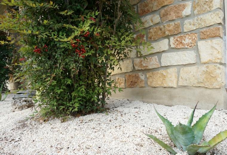 white pebbles for garden landscaping