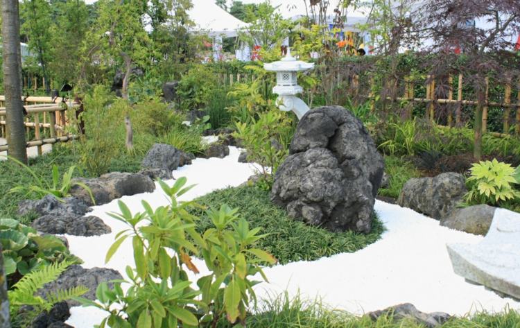 gravel white garden japanese zen