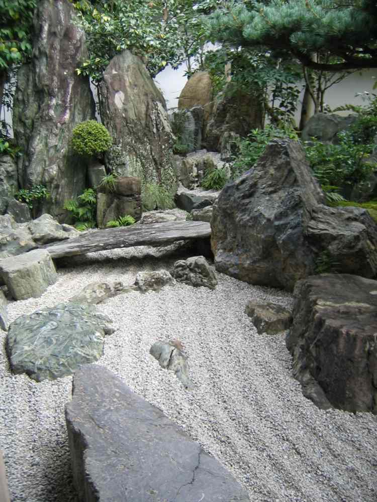 gravel white japanese garden