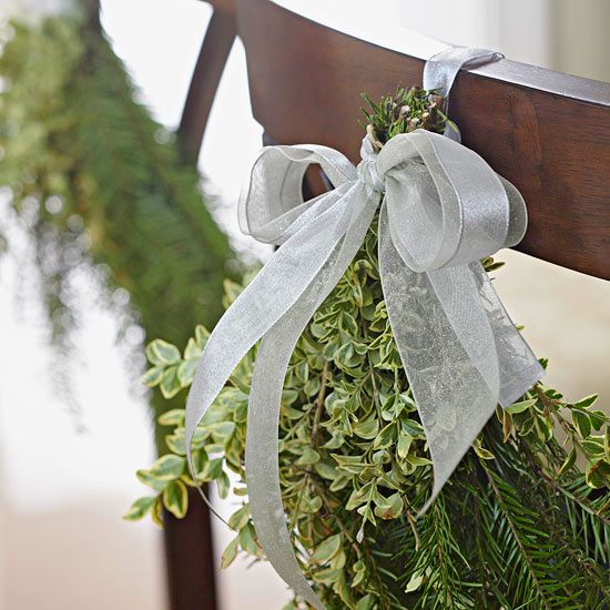 christmas garlands - garland chair