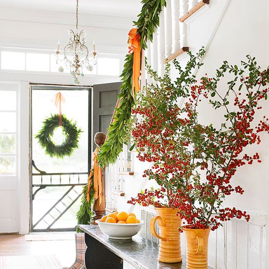 Christmas wreath simple leaves