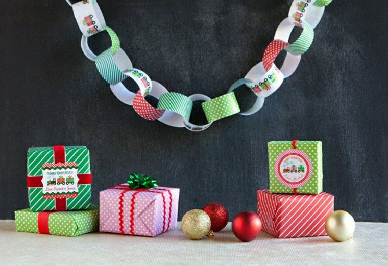 christmas decoration idea paper gift garland