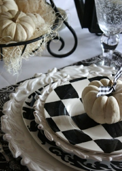 halloween deco wedding pumpkin white black plate