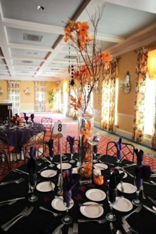 halloween deco wedding round table orange branc