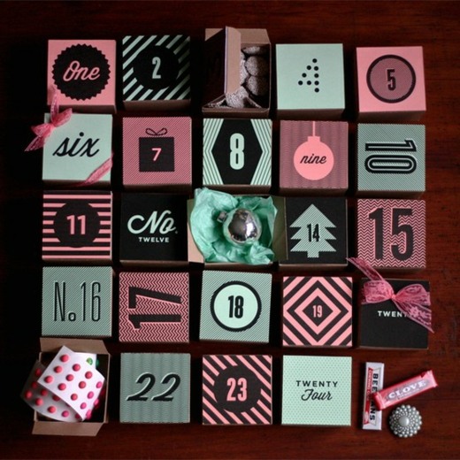 Deco-idea-calendar-Christmas Advent-color-atypical