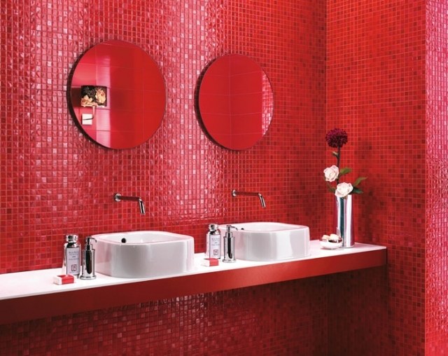 ideas-tiled bath-bathroom-color-red-mosaic