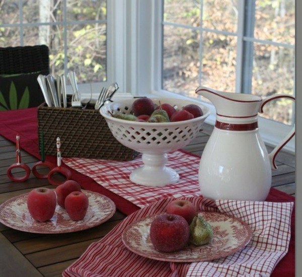 ideas-table-christmas-decoration-fireplace-table-white-tiles ideas christmas table