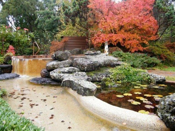 modern Japanese garden layout idea