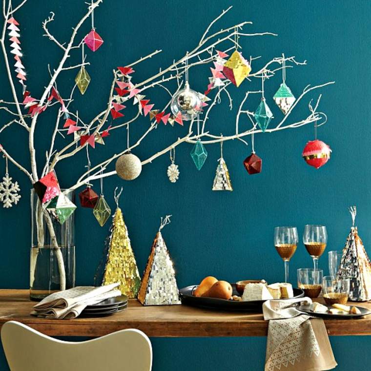 decorate his house for christmas decorate christmas table idea branch'arbre figurines boules sapin