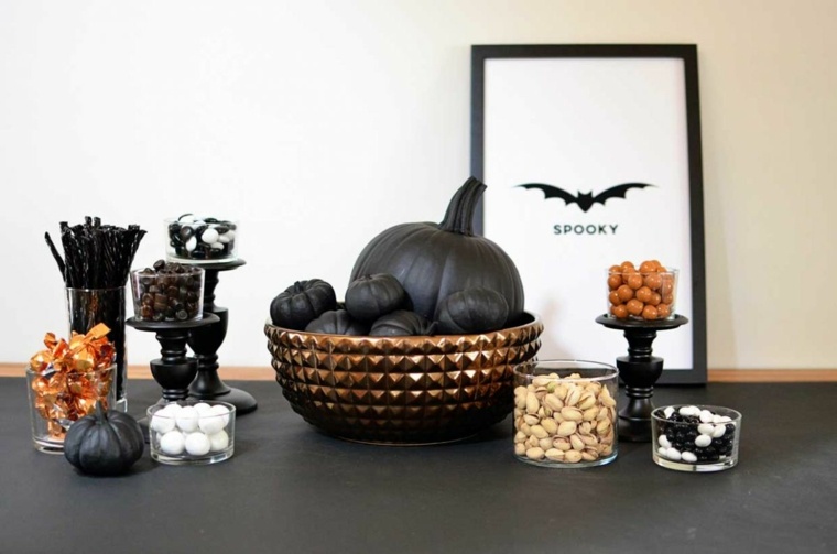 Halloween deco idea pumpkins elegant