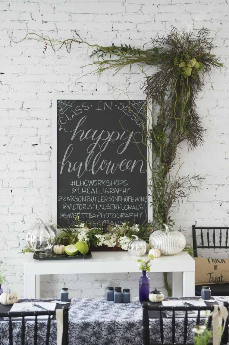 decorative modern Halloween idea