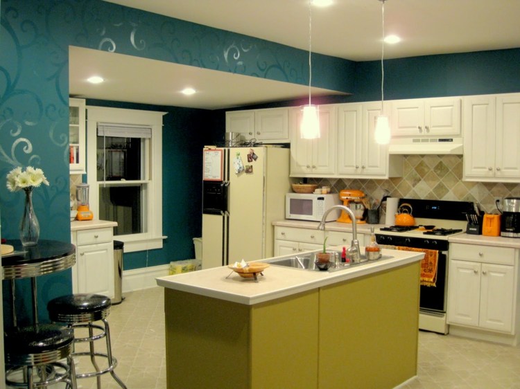 green kitchen deco idea