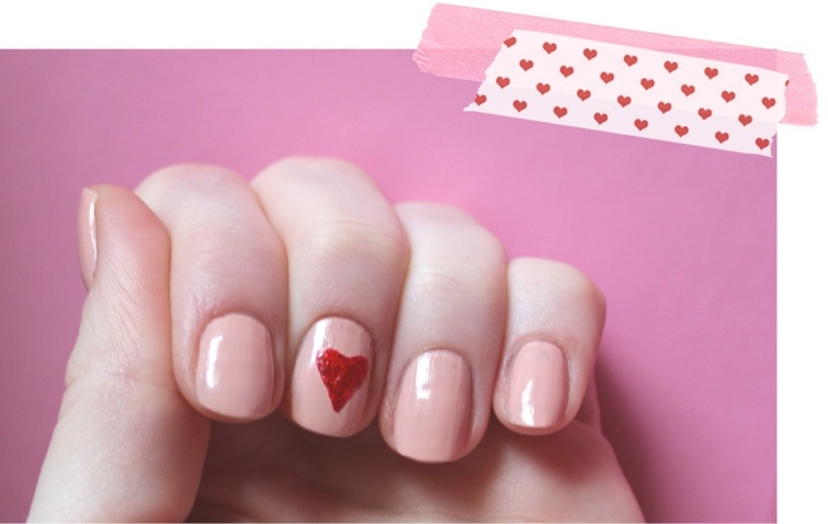 deco idea nail a heart