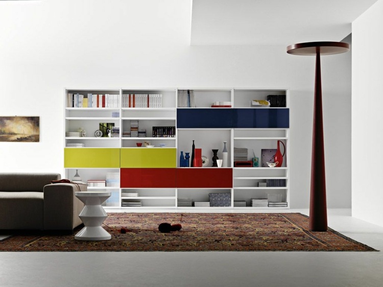 idee deco living room library multicolored