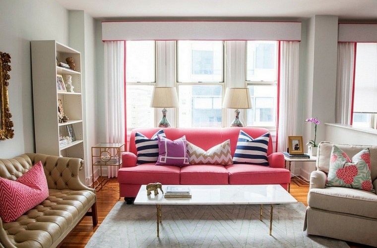 pink living room decorating idea