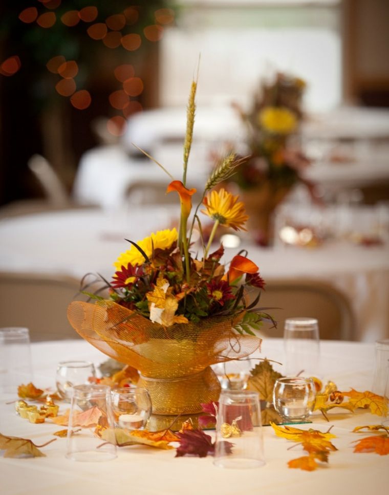 deco wedding autumnal table