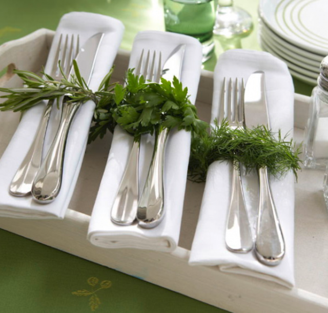 original idea table decoration wedding cover grass