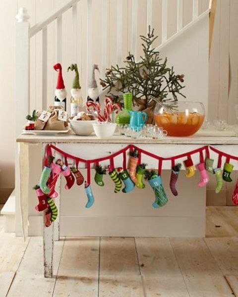 Christmas decorative garland idea