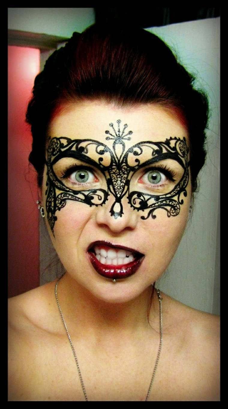 makeup eyes costumes Halloween woman