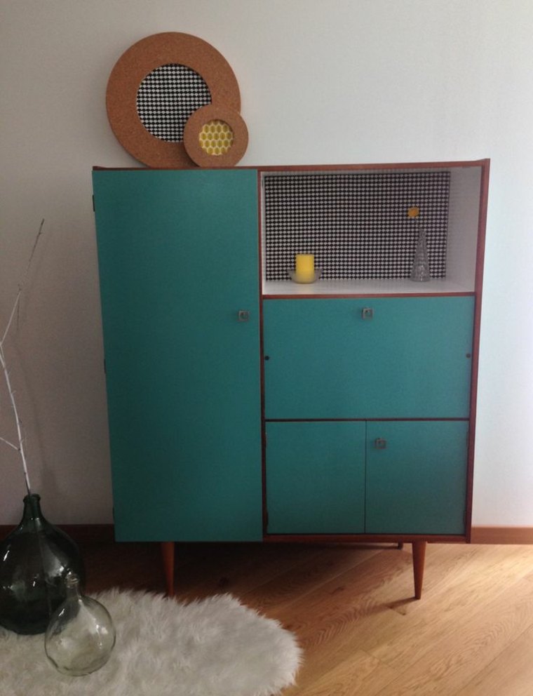 makeover møbler tre ide retro stil arrangere plass moderne maleri