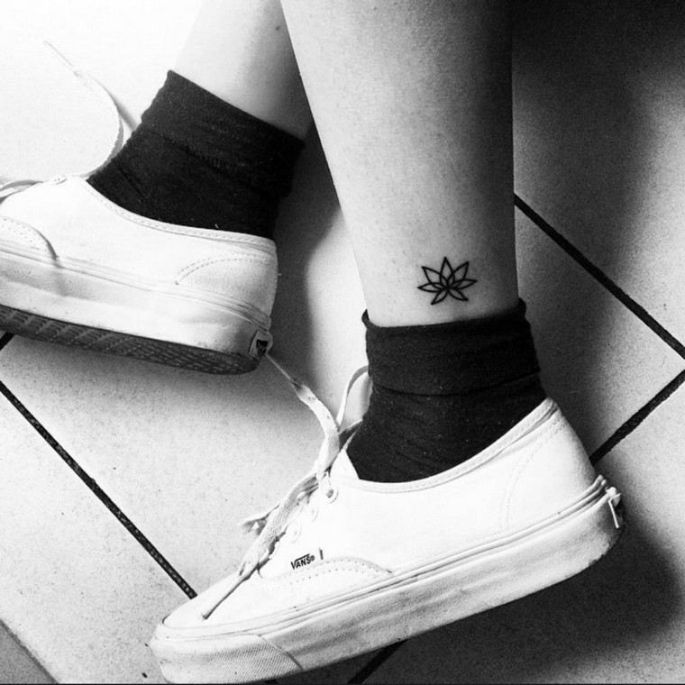 tattoo anklet idea tattoo woman small tattoo