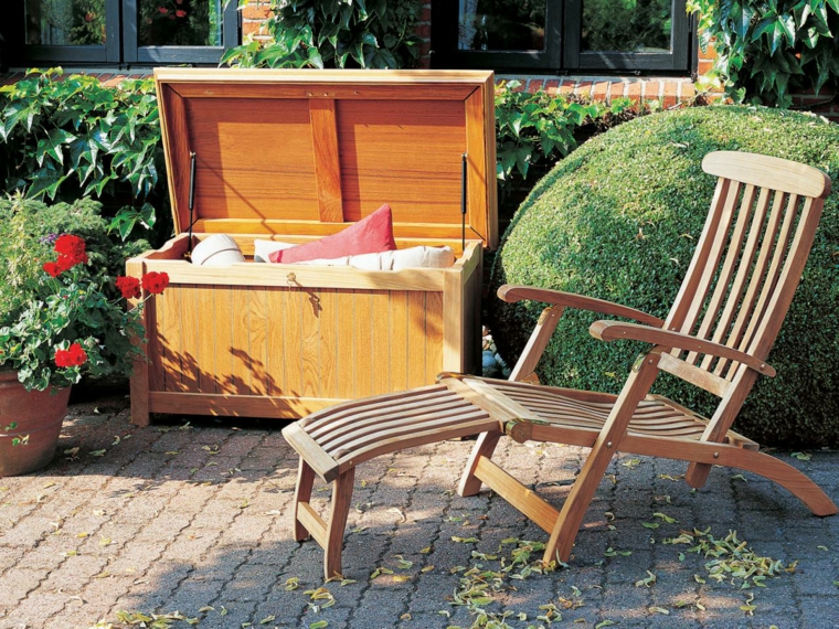outdoor storage garden idea wooden bench cushions chaise-longue bois