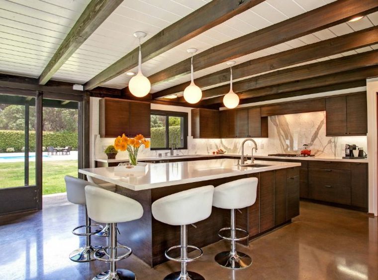picture of kitchen in white island
