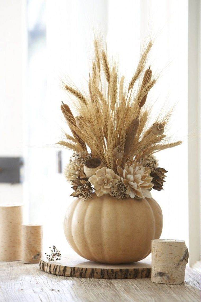 interior deco autumn pumpkin centerpiece