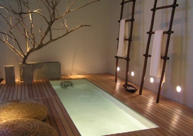 jacuzzis house deco wood