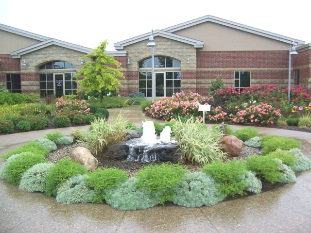 outdoor fountain garden