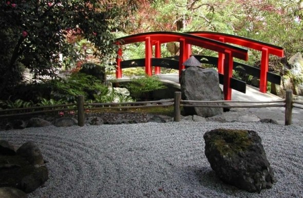 japanese garden wooden bridge