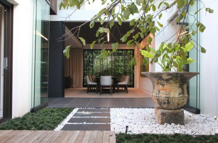 garden idea small outdoor spaces design