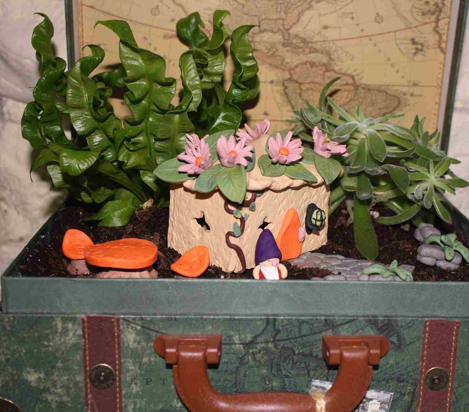 miniature garden idea pots ceramic design flowers